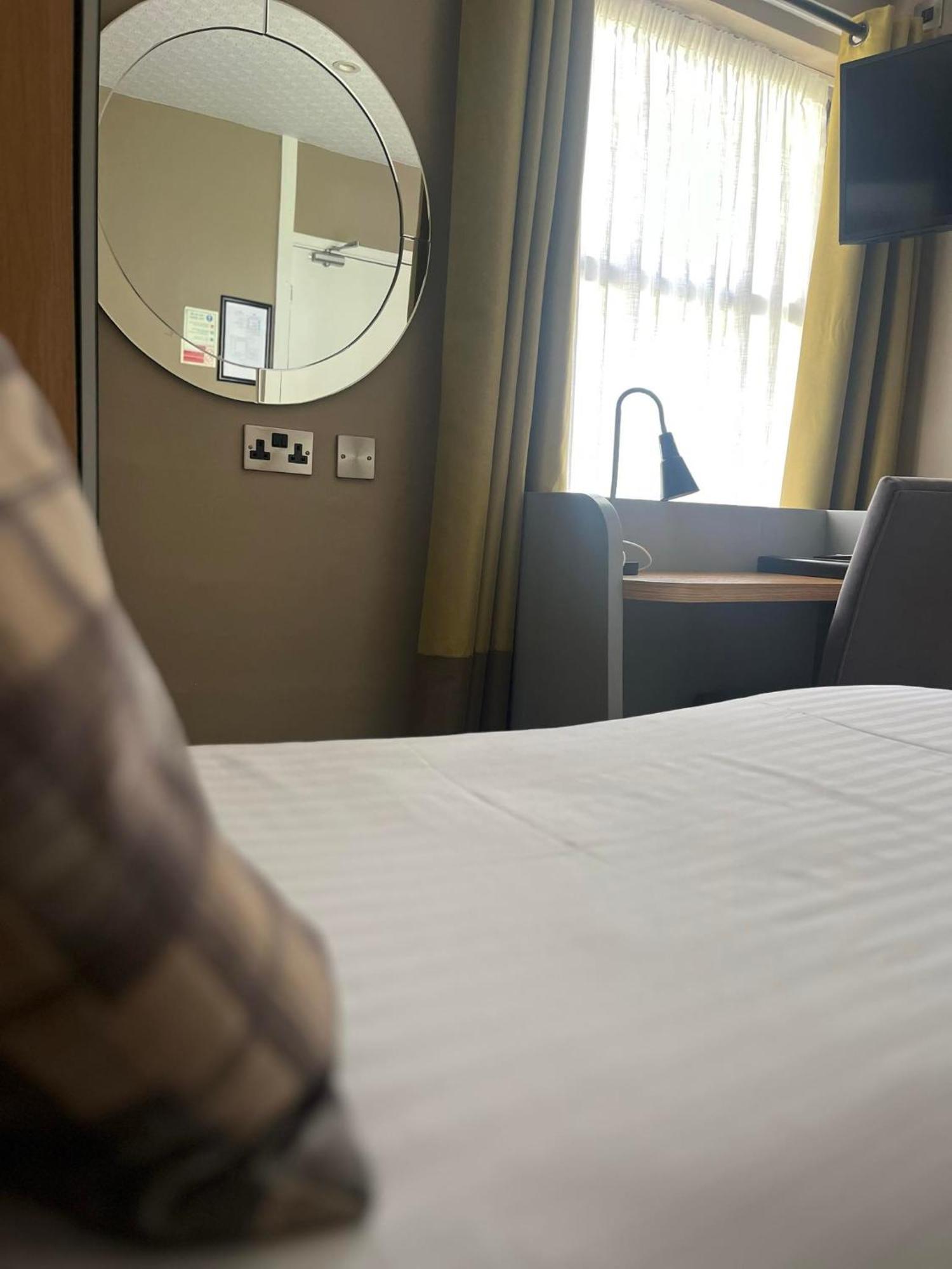 Royal Victoria Hotel Snowdonia Llanberis Bagian luar foto