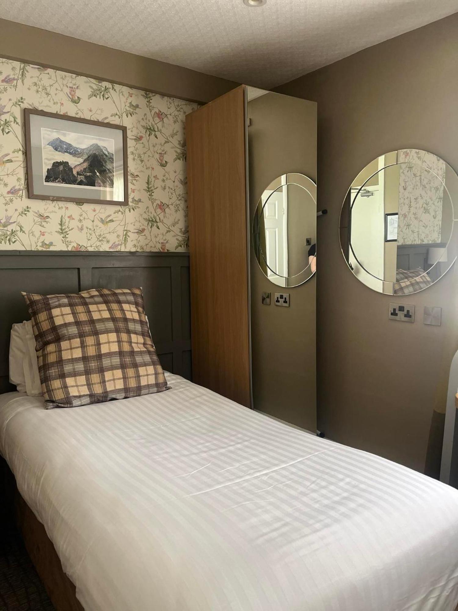 Royal Victoria Hotel Snowdonia Llanberis Bagian luar foto